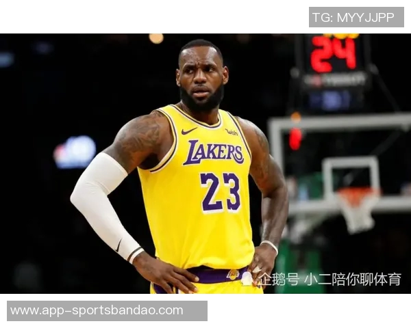 詹姆斯罚球表现不佳14投仅7中贡献23分6助攻球队遭遇惨败正负值惨淡18