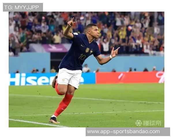 姆巴佩西甲火力全开自五月以来打进18球索尔洛特紧随其后仅9球 姆巴佩西甲火力全开自五月以来打进18球索尔洛特紧随其后仅9球